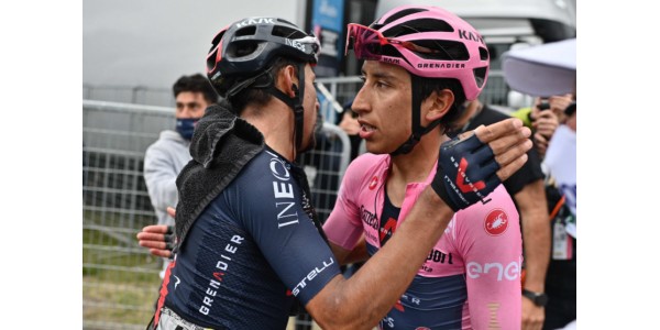 Chemise violette verrouillable Sagan