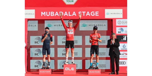 Tadej Pogačar remporte le Tour des Emirats Arabes Unis pour la deuxième année